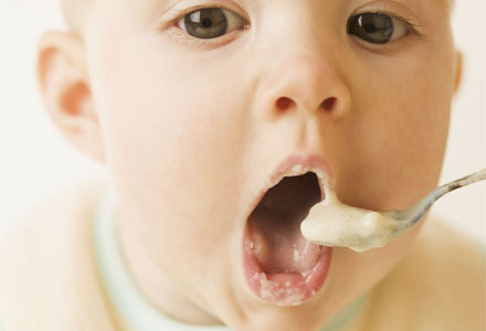 baby eating